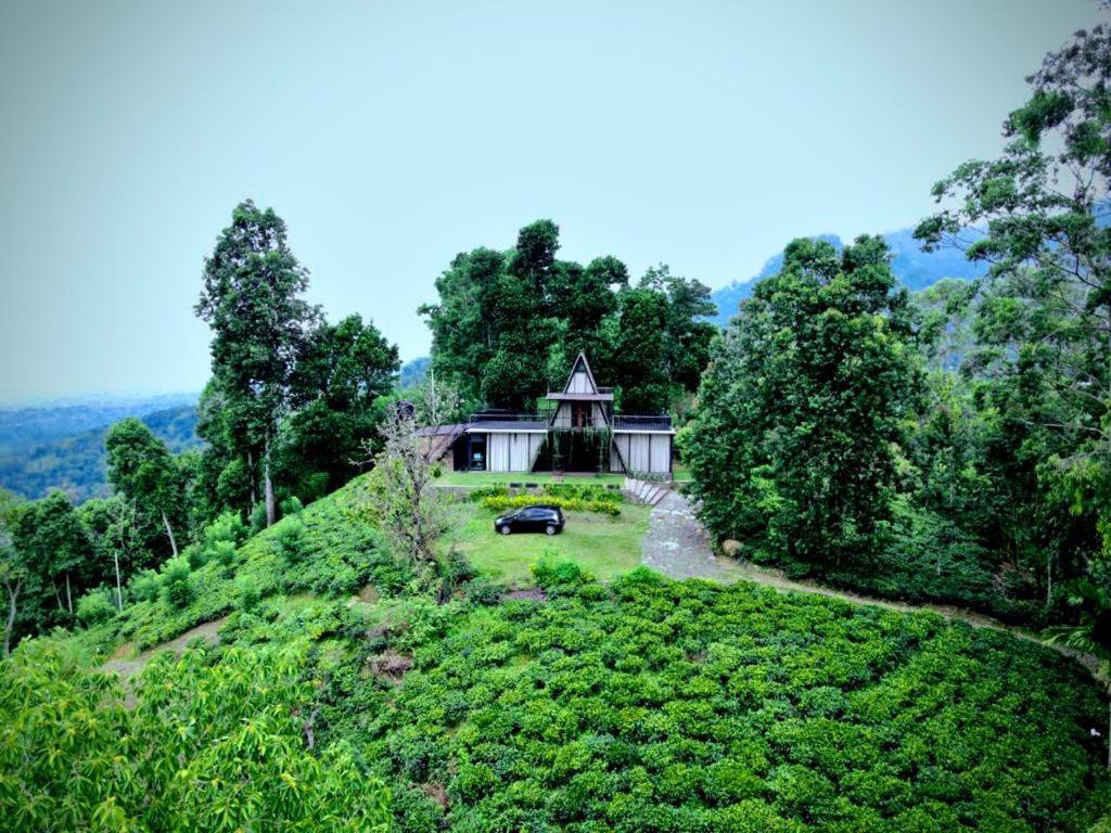 The Backyard Balangoda Luaran gambar